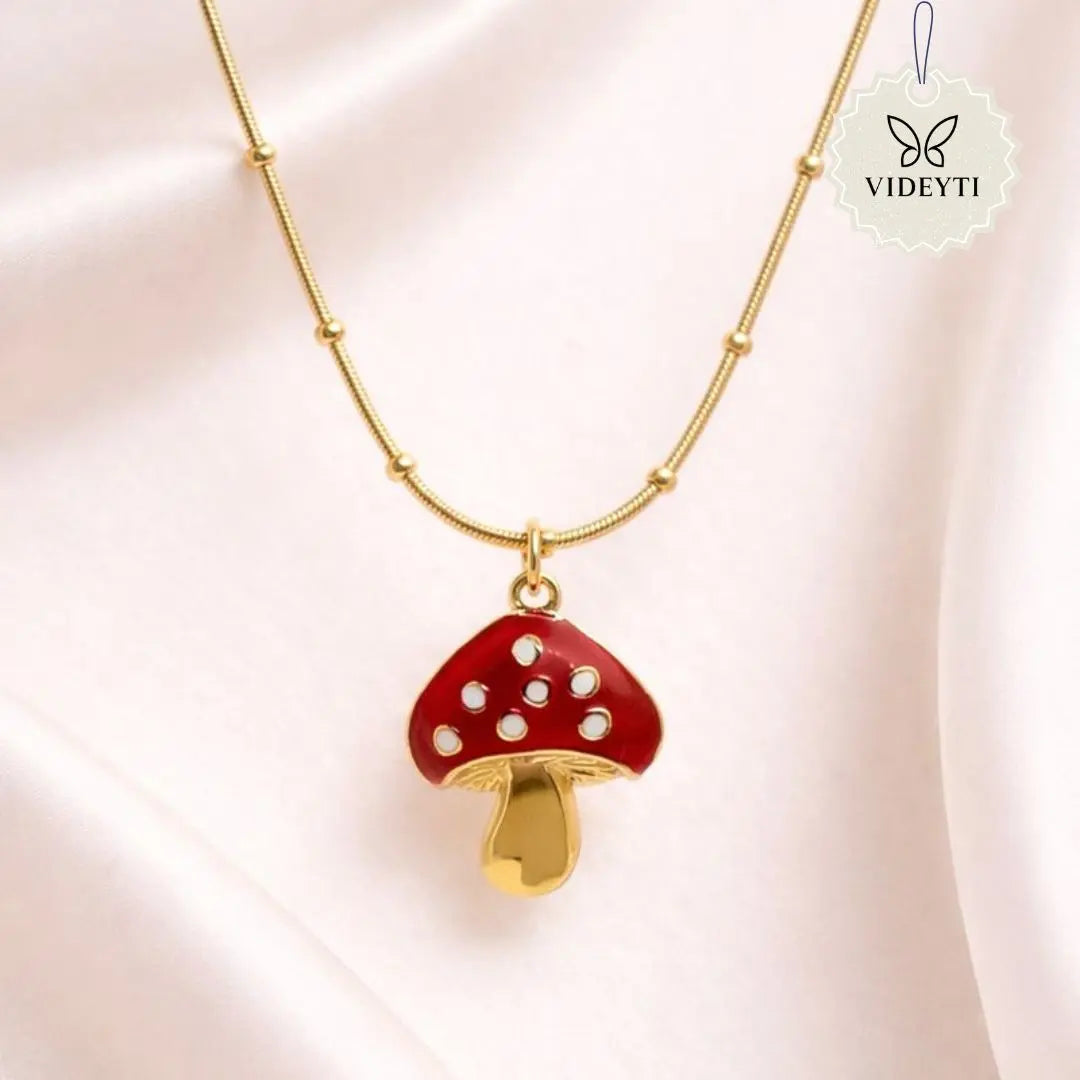 Christmas mushroom pendant necklace in red and gold, stainless steel, anti-tarnish, chain included.