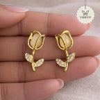 Golden tulip crystal stud earrings