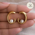 Golden open curve pearl stud earrings