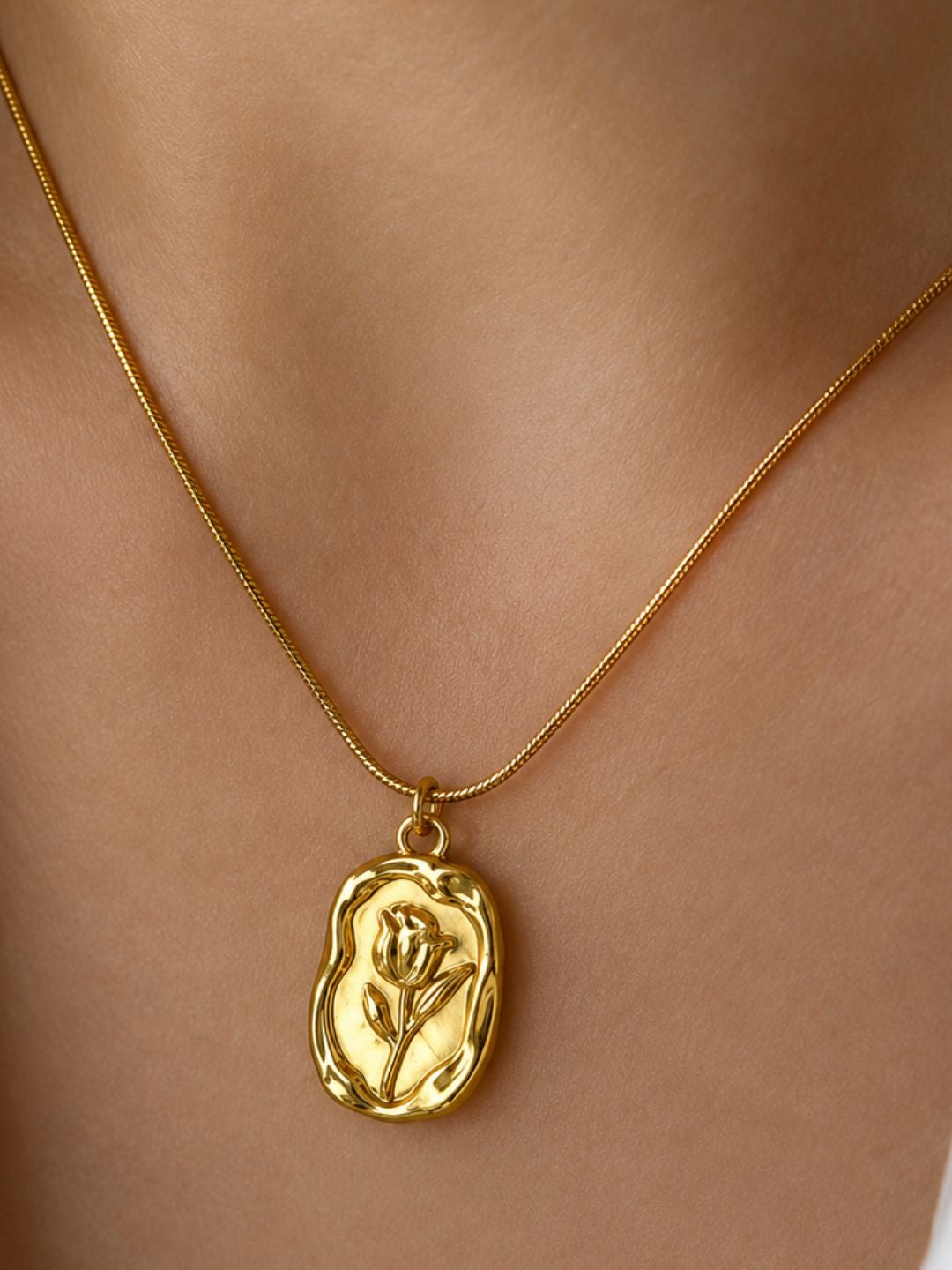 Golden Tulip Engraved Pendant Necklace